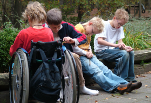 kinderen-en-rolstoel in het leerlingenvervoer